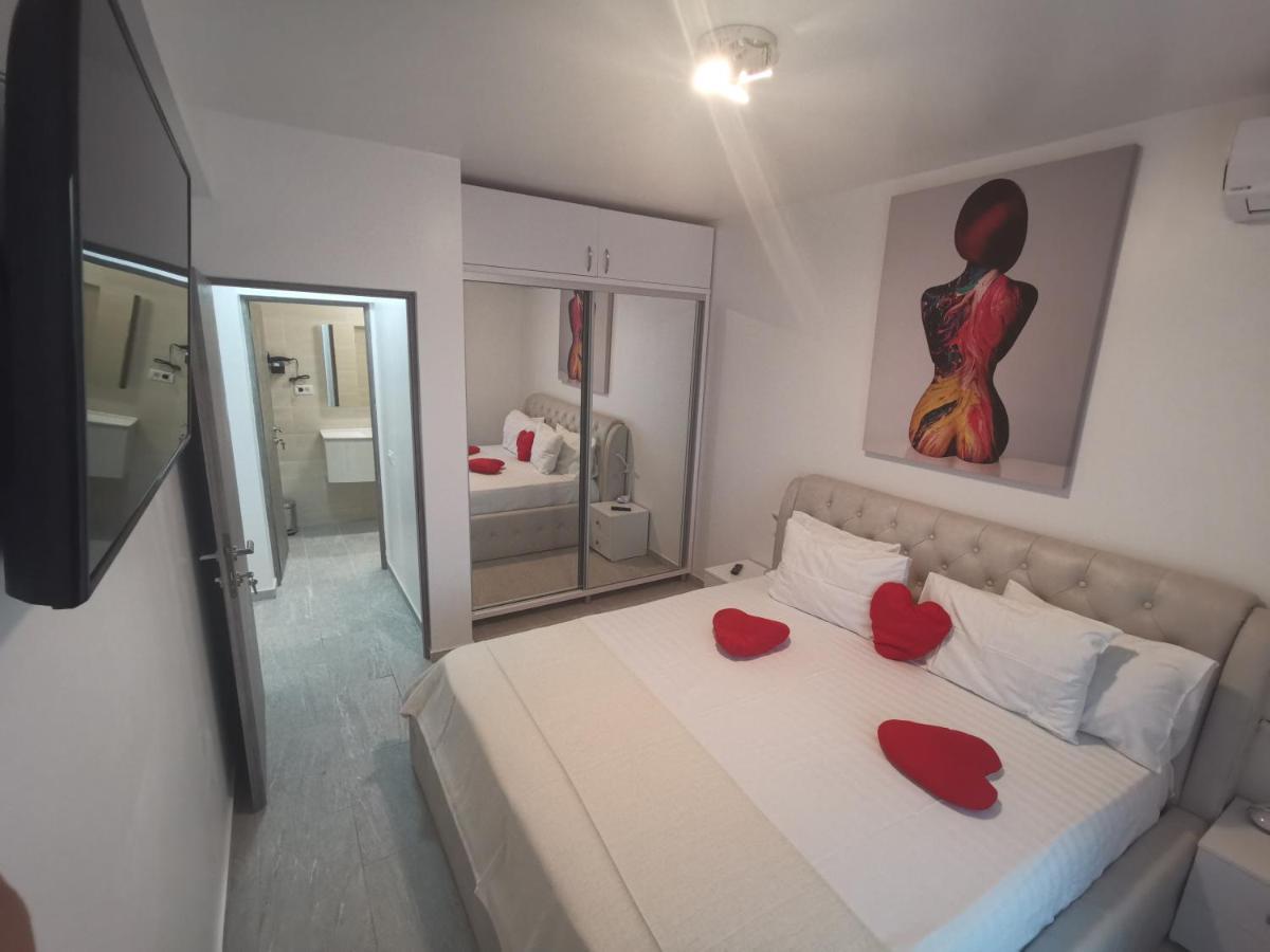 Maravali Seaview Mamaia Apartment Exterior photo