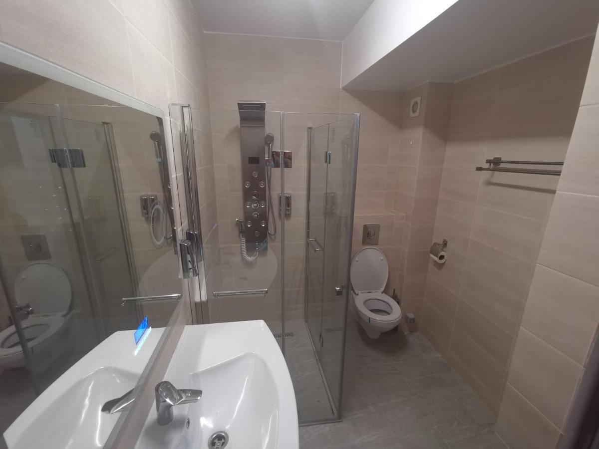 Maravali Seaview Mamaia Apartment Exterior photo